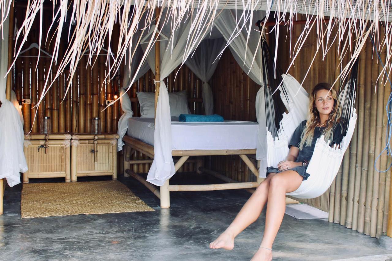 Hôtel Batu Bambu à Kuta  Extérieur photo