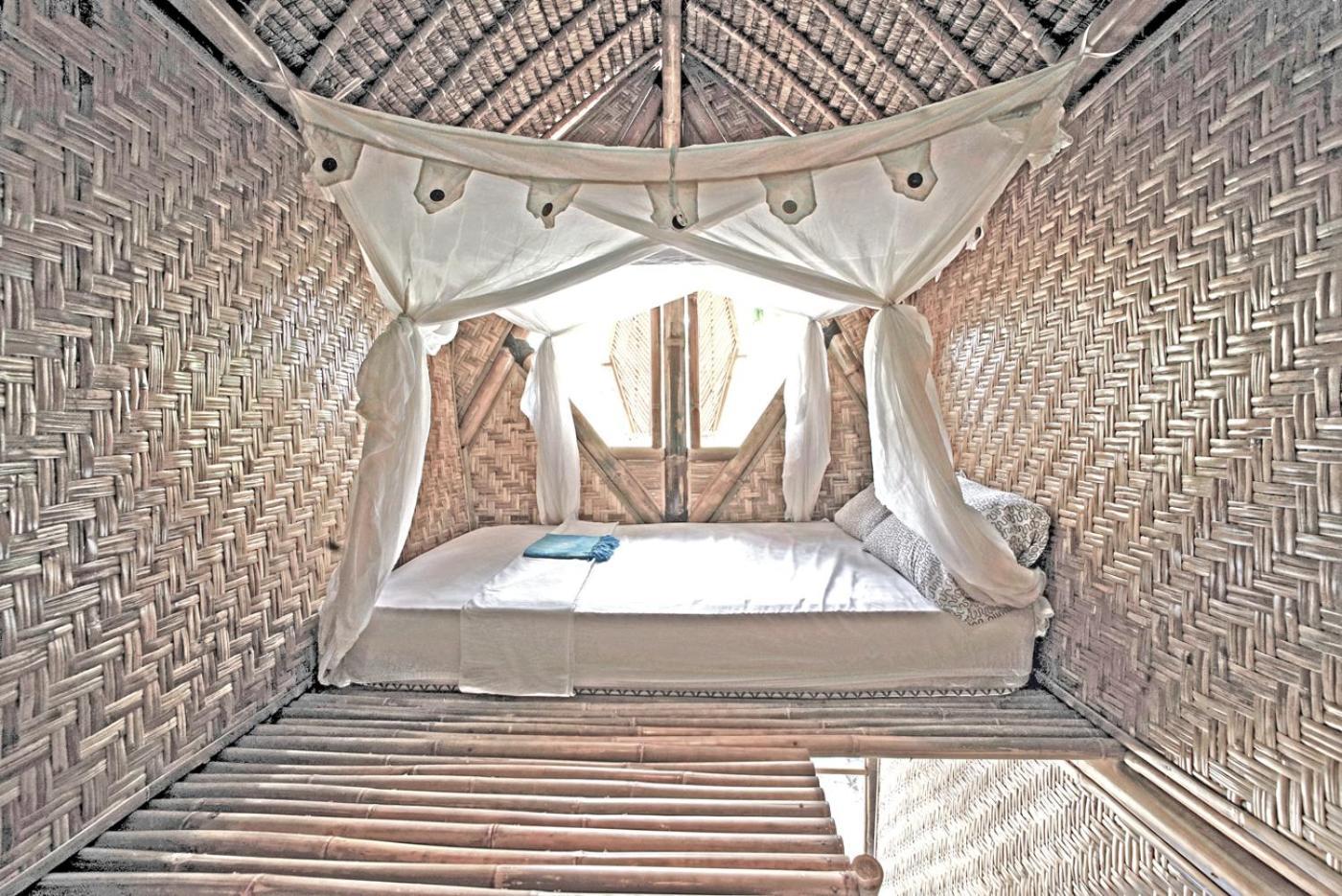 Hôtel Batu Bambu à Kuta  Extérieur photo